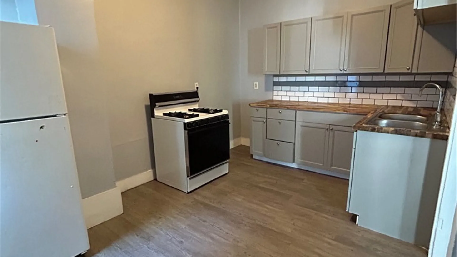Property at 419 Richmond Avenue, Syracuse, NY 13204 16