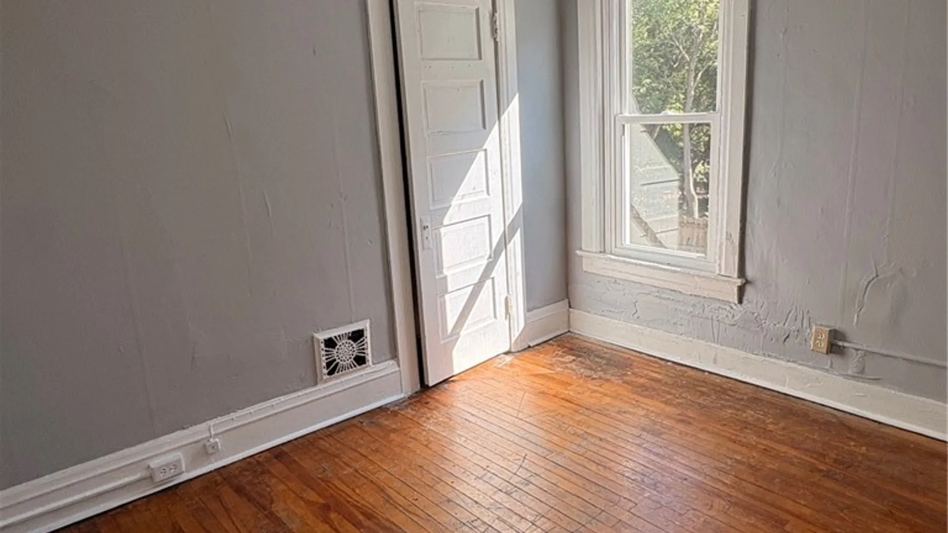 Property at 123 Richardson Avenue, Syracuse, NY 13205 8