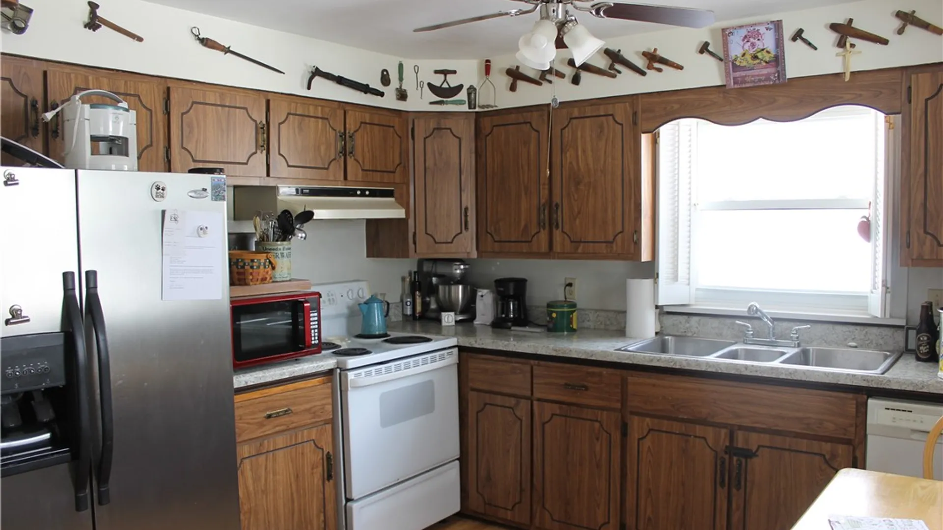 Property at 302 Linwood Avenue, Gaines, NY 14411 3