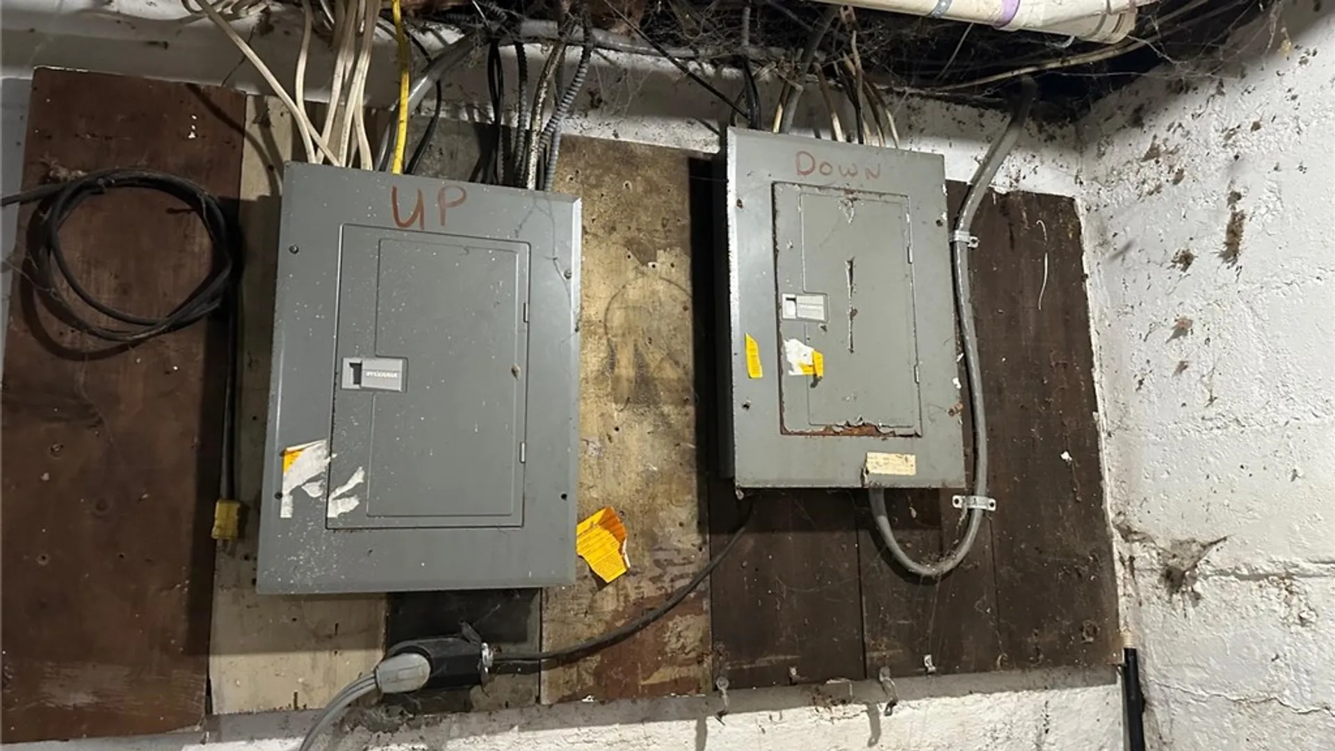 Property at 256 Augustine Street, Rochester, NY 14613 11