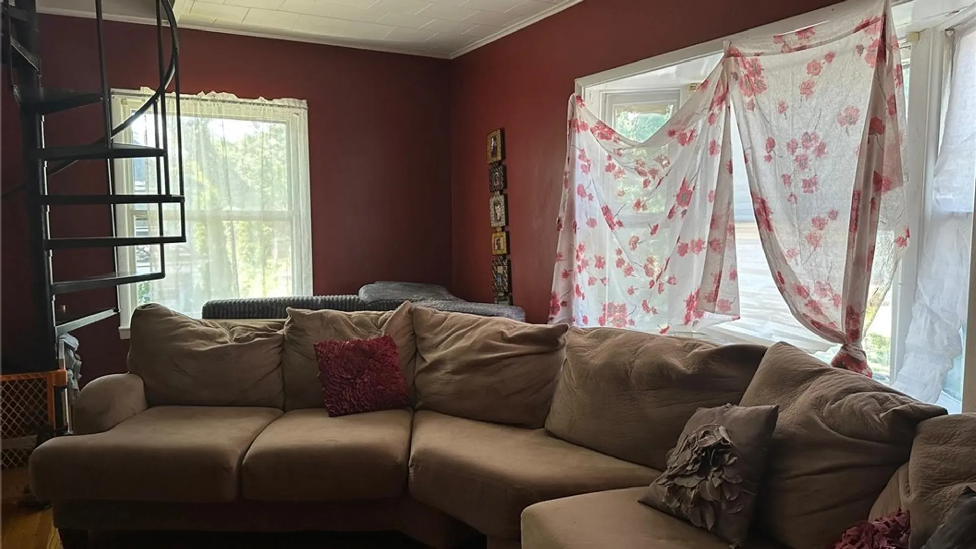 Property at 26-28 Lakeview Terrace, Rochester, NY 14613 3