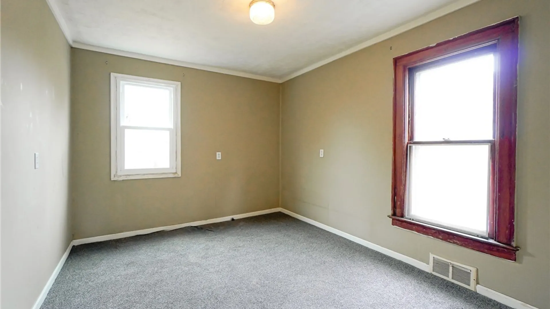 Property at 35 Colton Avenue, Lackawanna, NY 14218 21