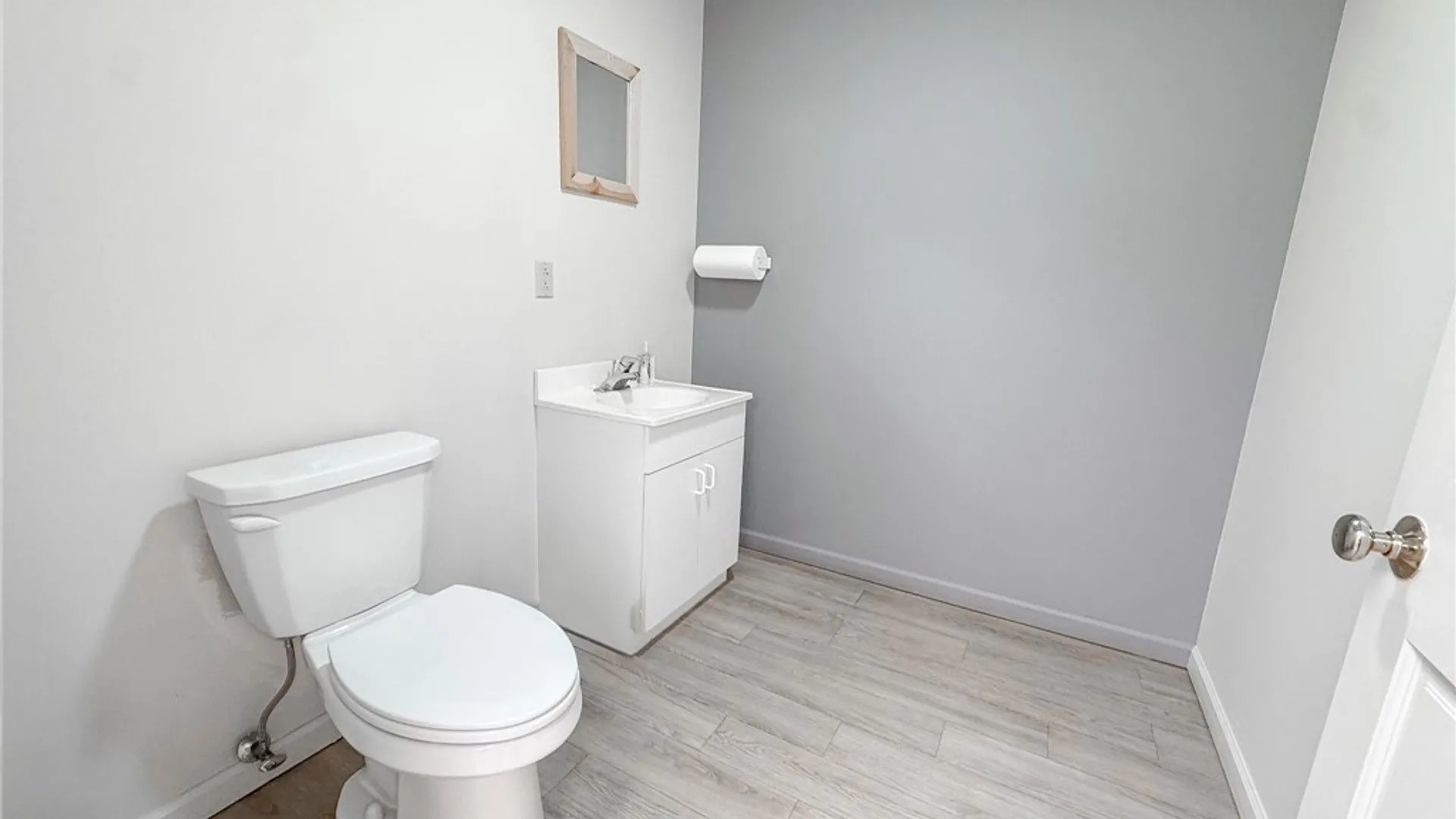 Property at 2080 B Crane Brook Drive, Aurelius, NY 13021 11