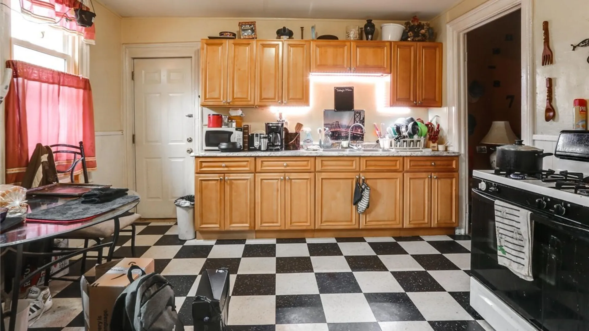 Property at 318 Virginia Street, Buffalo, NY 14201 20