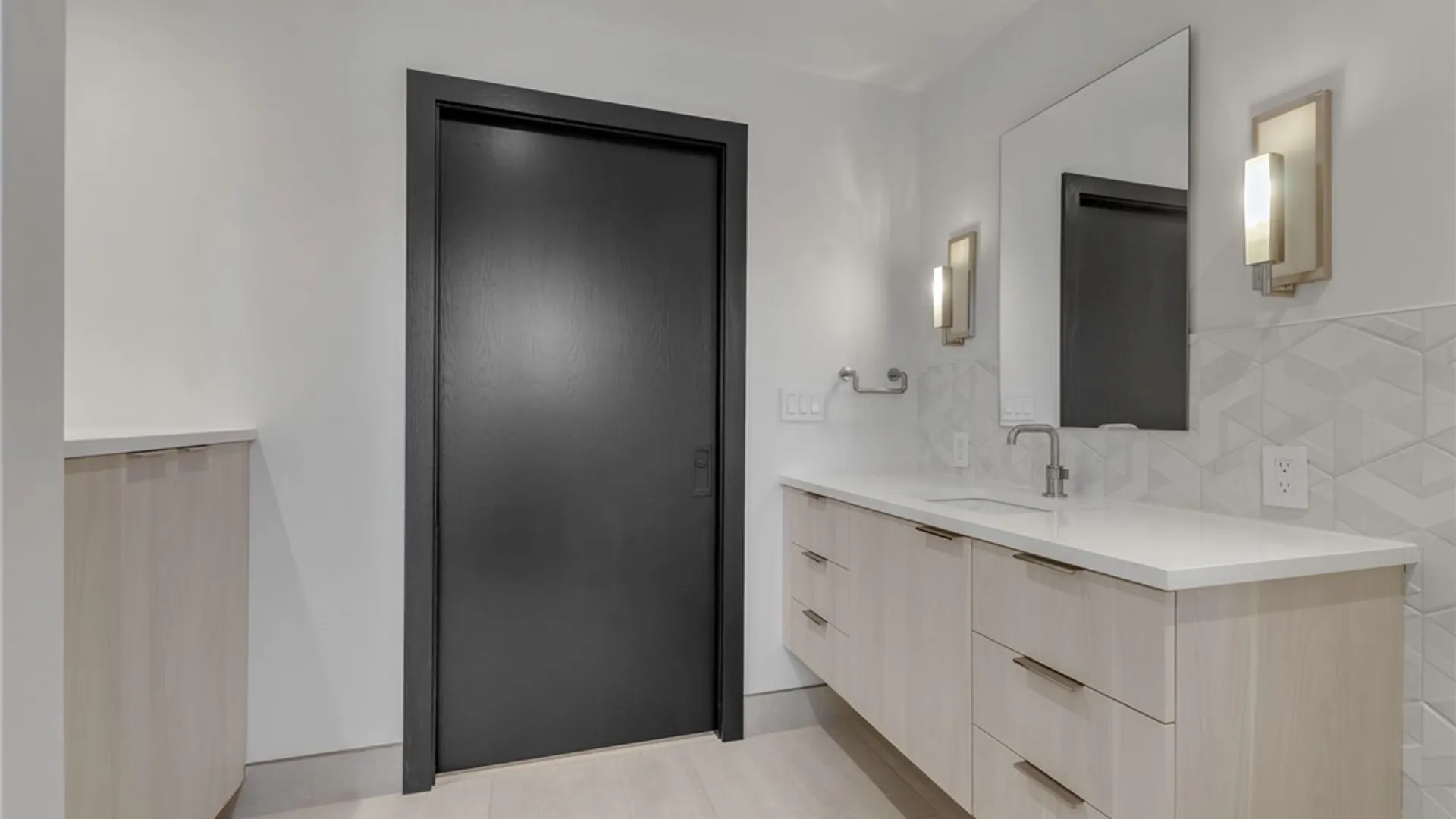 Property at 40 Waterfront Circle, Buffalo, NY 14202 16