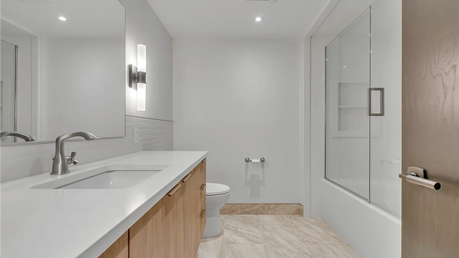 Property at 40 Waterfront Circle, Buffalo, NY 14202 20