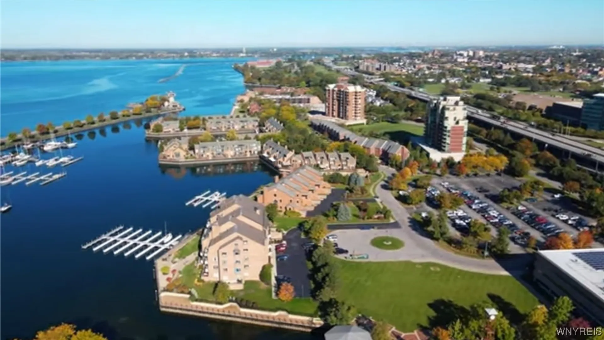 Property at 40 Waterfront Circle, Buffalo, NY 14202 27