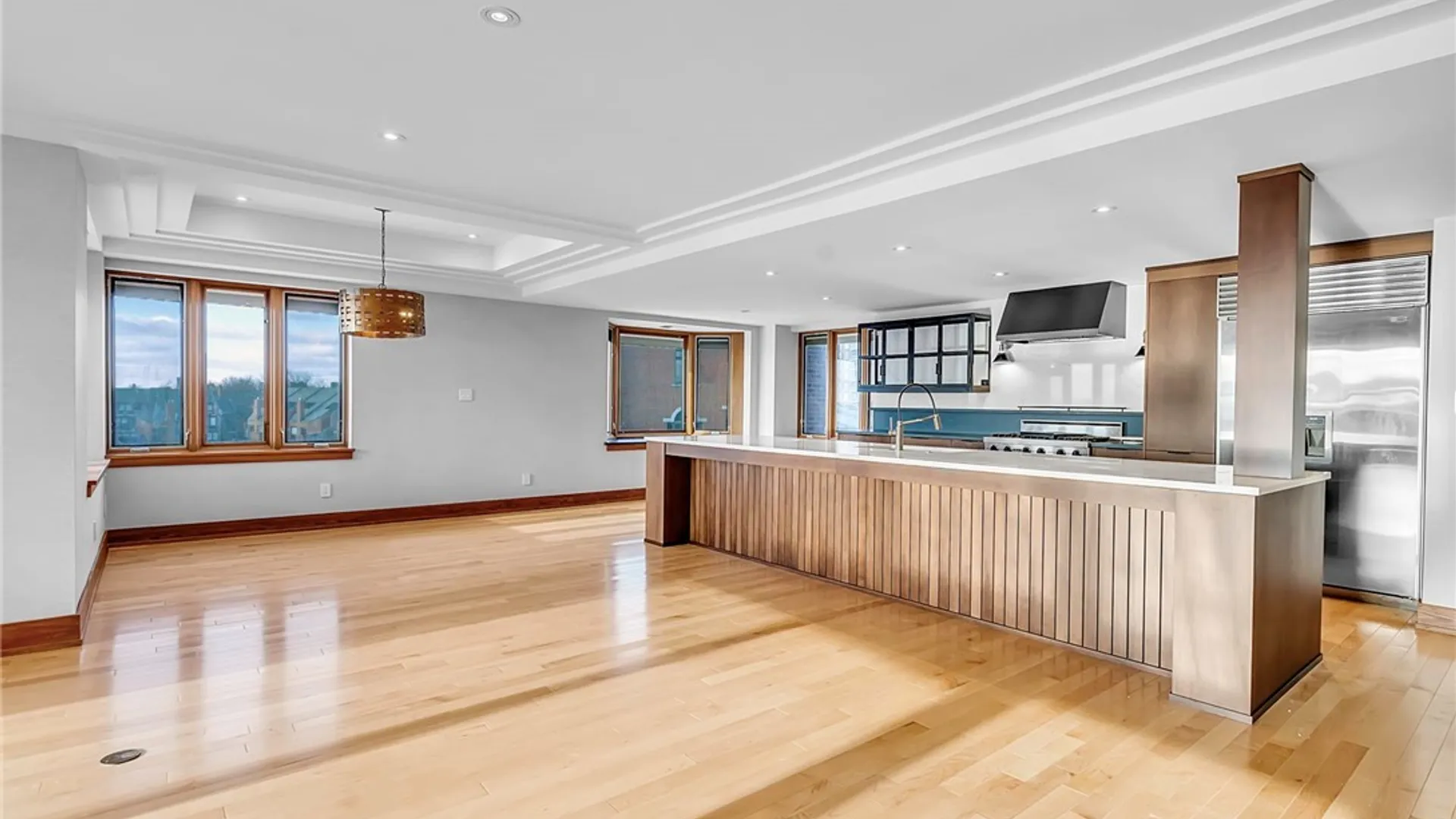 Property at 40 Waterfront Circle, Buffalo, NY 14202 5