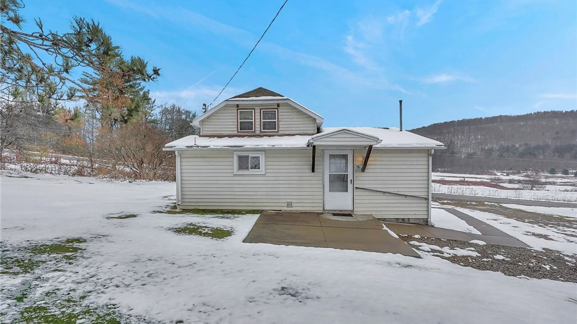 Property at 944 Coyle Road, Bolivar, NY 14715 4
