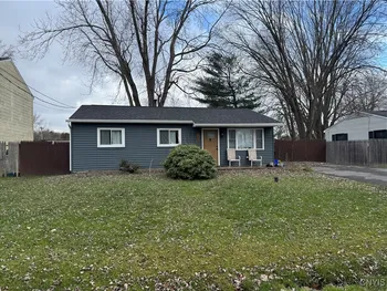 Property at 7891 Areopagitica Avenue, Cicero, NY 13030