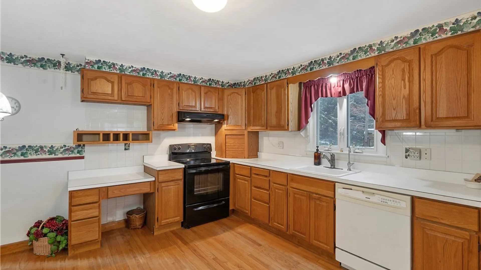Property at 7167 Broadfield Road, Pompey, NY 13078 15