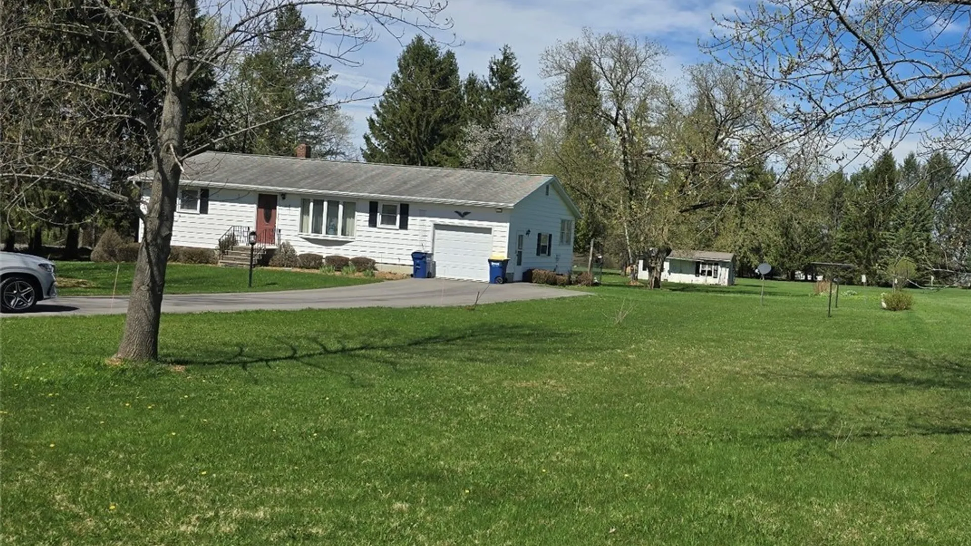 Property at 7167 Broadfield Road, Pompey, NY 13078 2