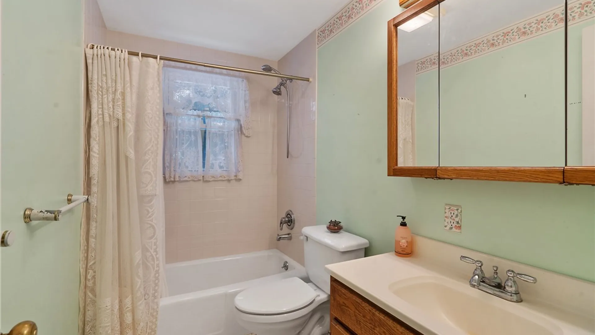 Property at 7167 Broadfield Road, Pompey, NY 13078 23
