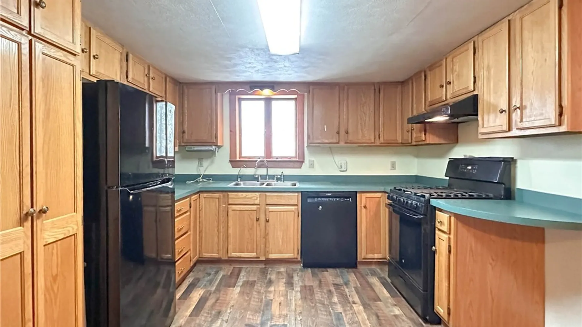 Property at 5916 College Hill Road, Vernon, NY 13476 6