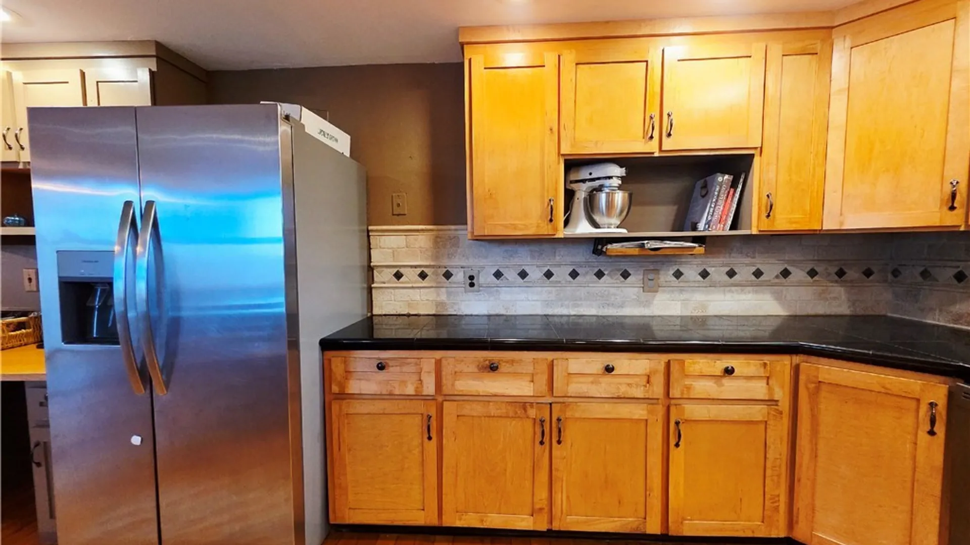 Property at 8447 Bunkerhill Road, Royalton, NY 14067 8