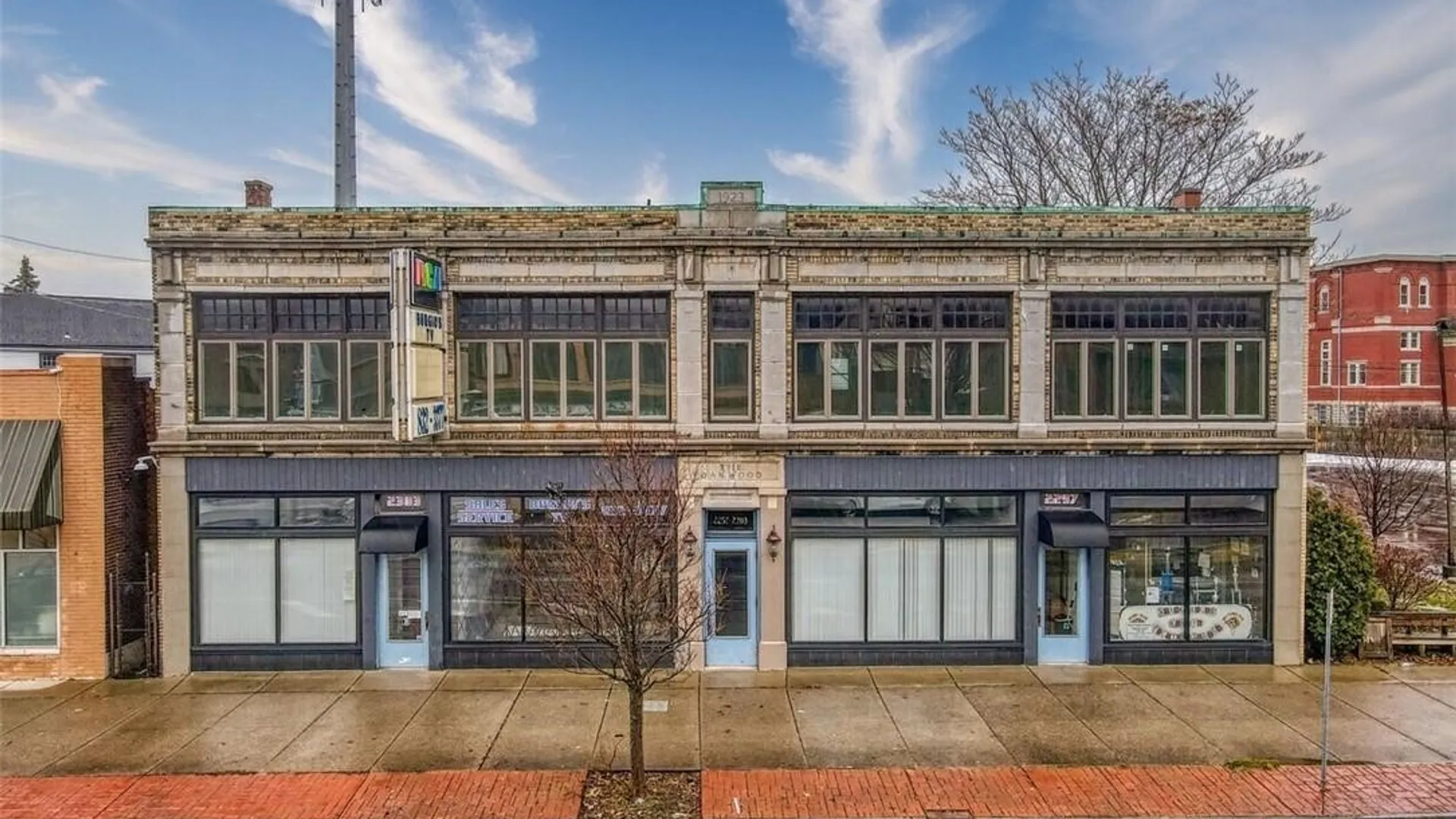 Property at 2297 Main Street, Buffalo, NY 14214 3