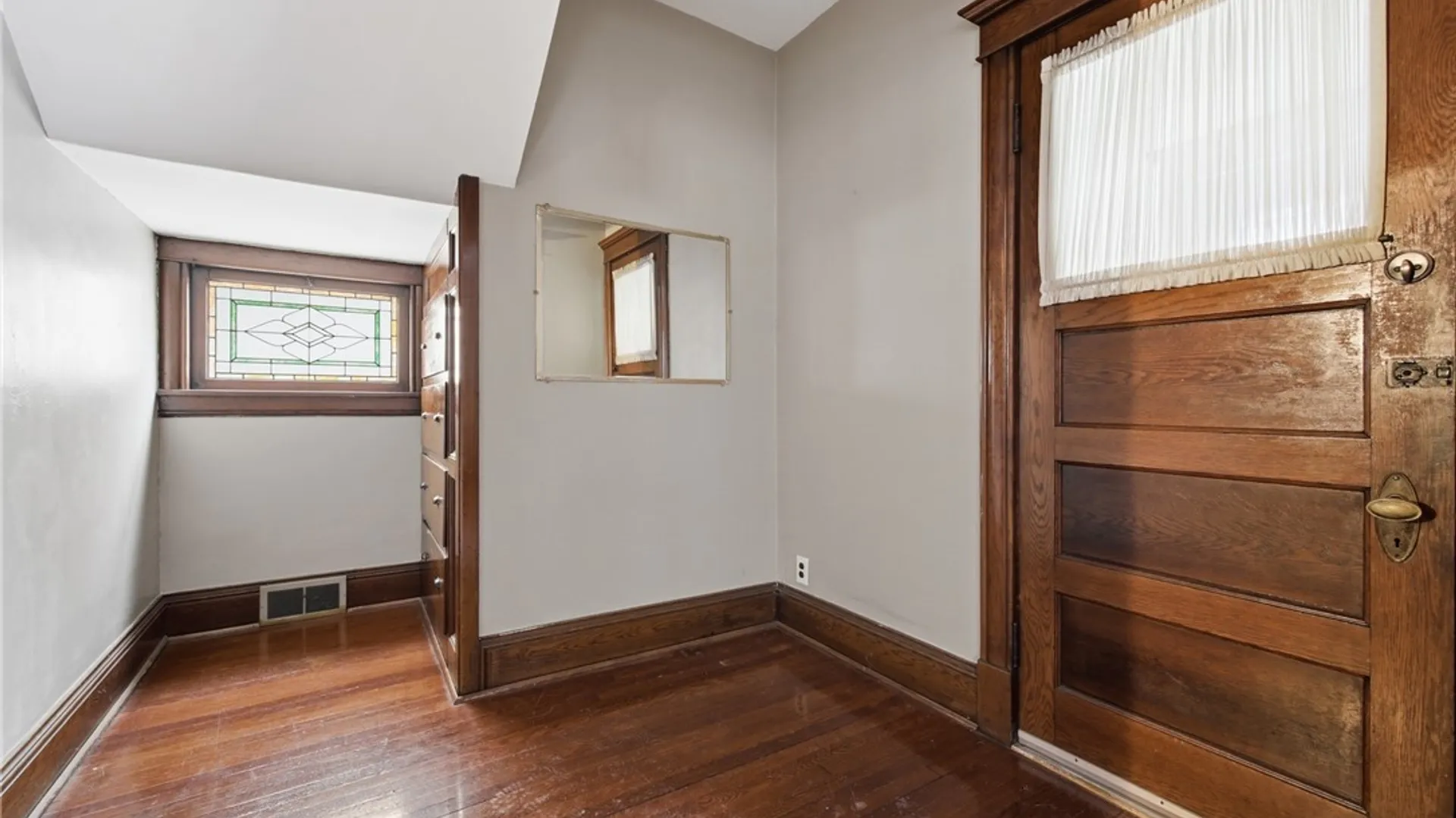 Property at 434 Potomac Avenue, Buffalo, NY 14213 6