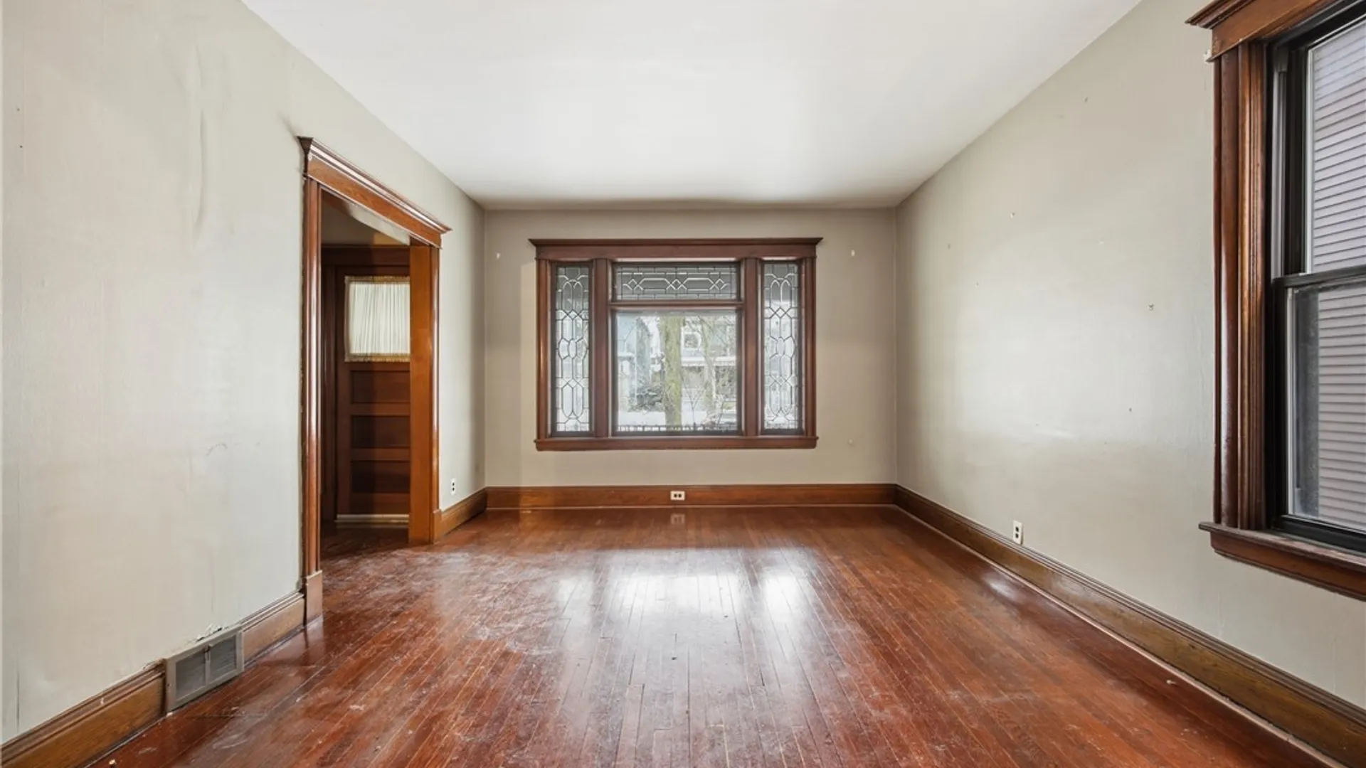 Property at 434 Potomac Avenue, Buffalo, NY 14213 8