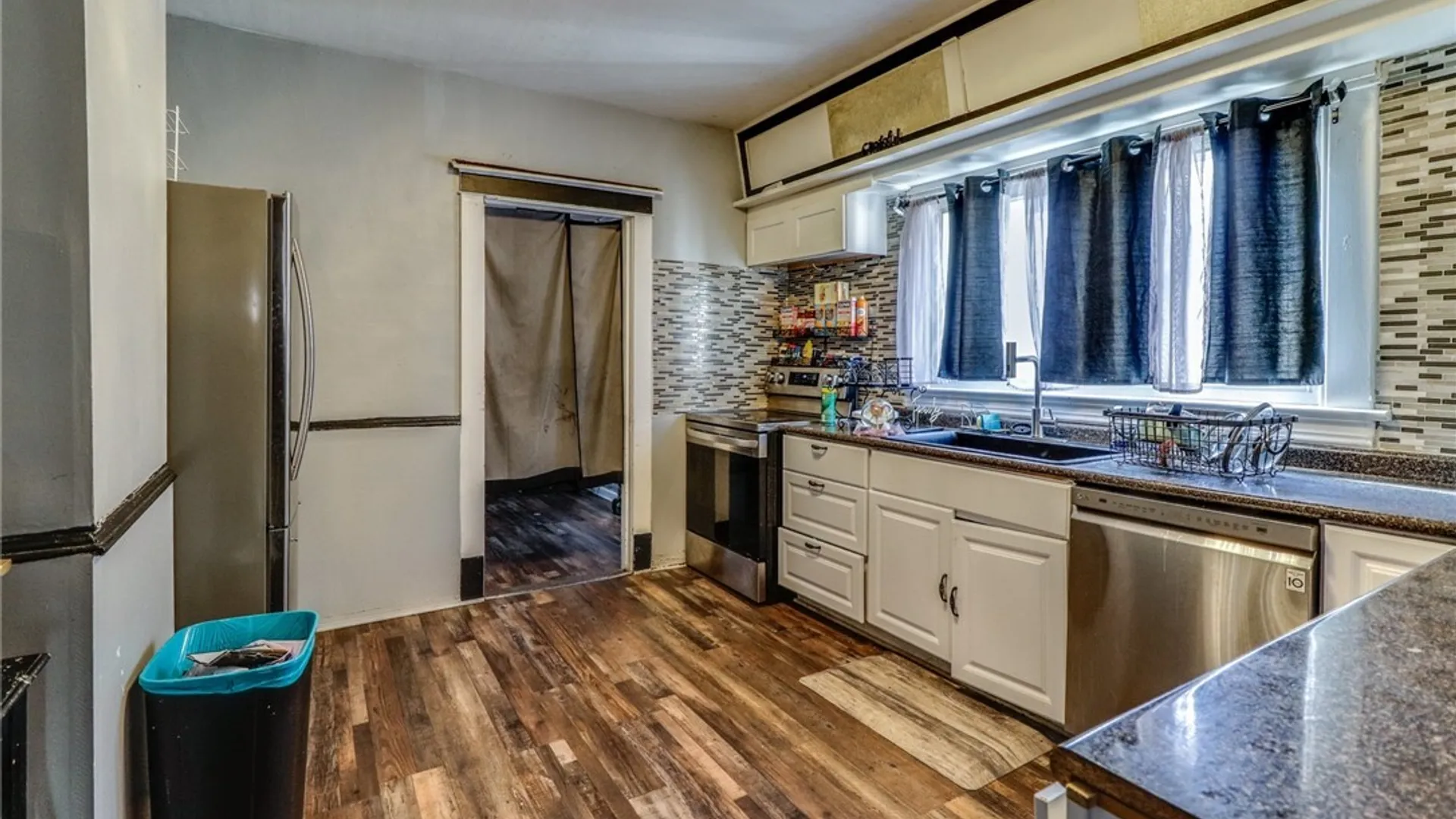 Property at 91 Oliver Street, Lockport City, NY 14094 8