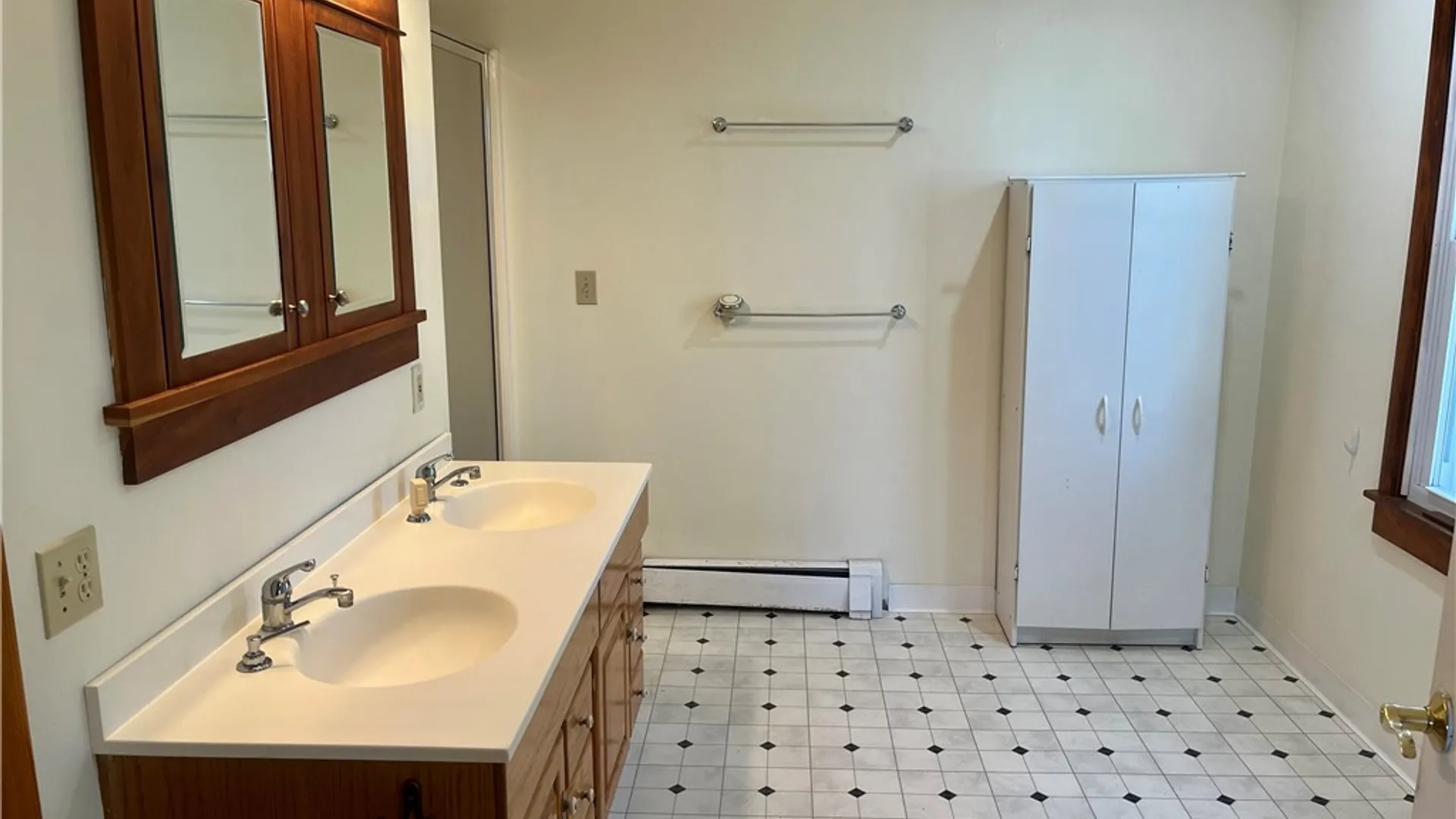 Property at 17 Olen Houck Street, Oneonta, NY 13861 25