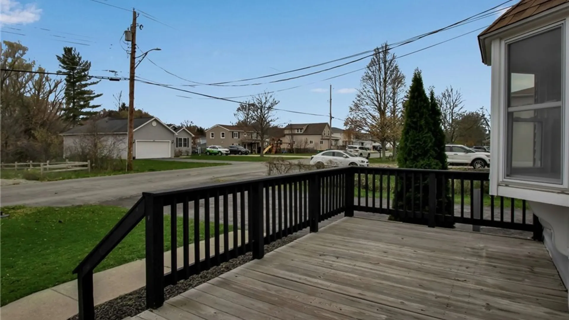 Property at 5048 Roseview Avenue, Hamburg, NY 14219 3