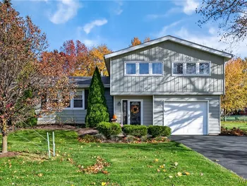 Property at 290 Glenvale Road, Porter, NY 14174