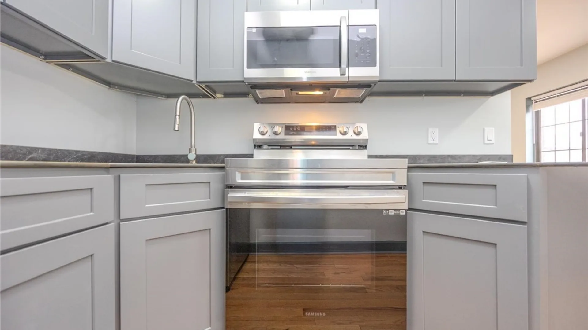 Property at 530 Main Street, Niagara Falls, NY 14301 26