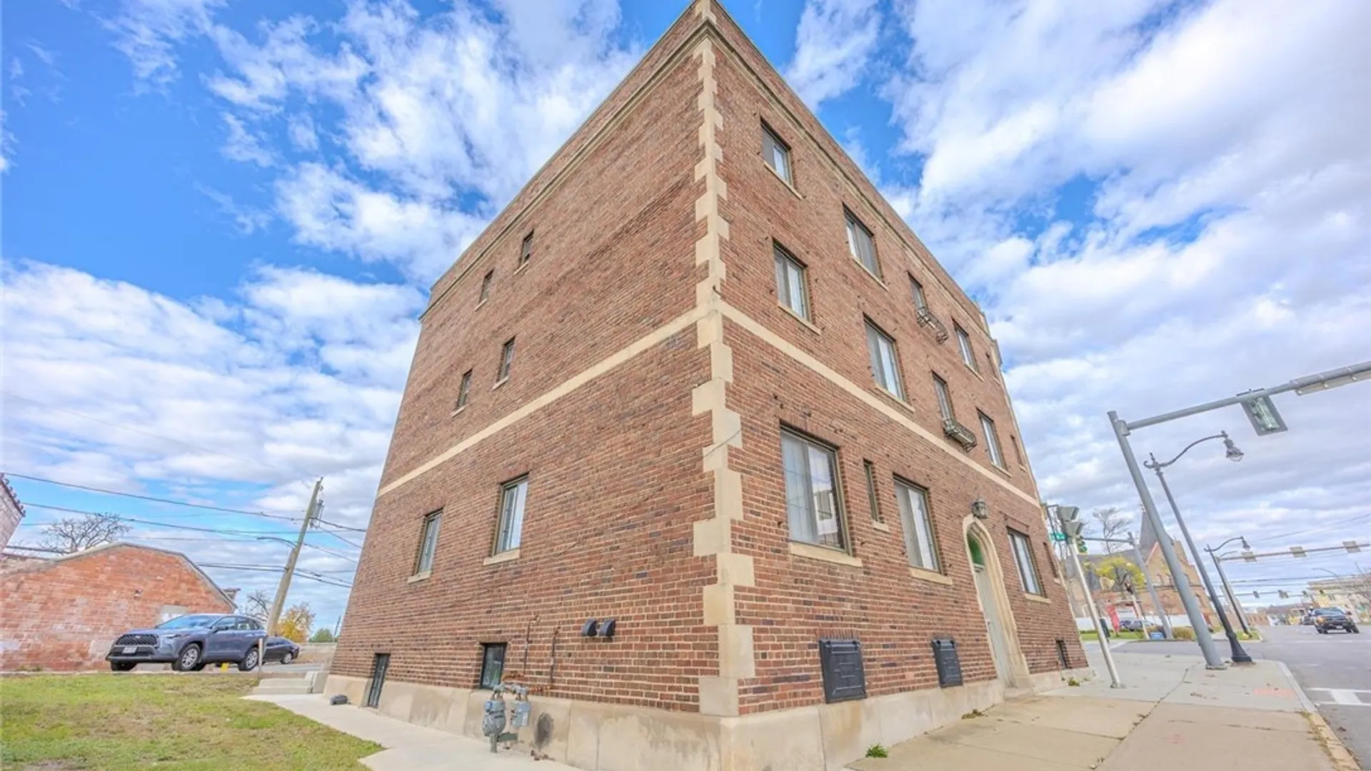Property at 530 Main Street, Niagara Falls, NY 14301 6