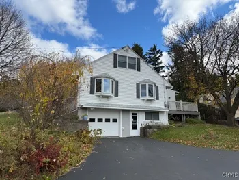 Property at 417 W Manchester Rd, Geddes, NY 13219