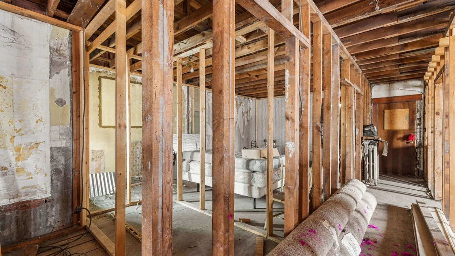 Property at 301 Hyde Park Boulevard, Niagara Falls, NY 14303 19