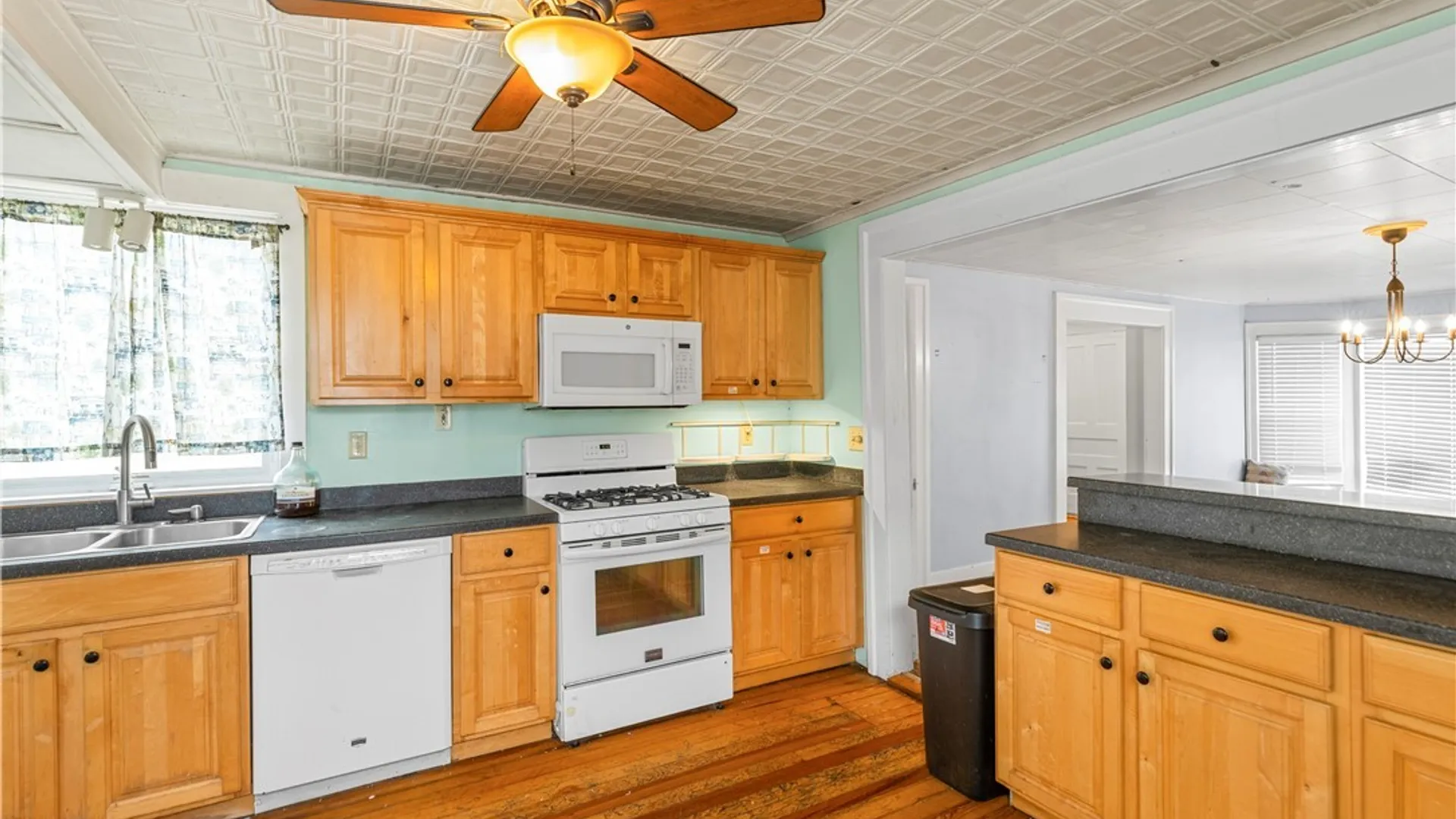 Property at 606 Terry Road, Geddes, NY 13219 8