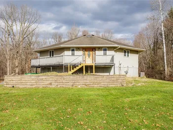 Property at 34 Pratt Road, Manchester, NY 14504