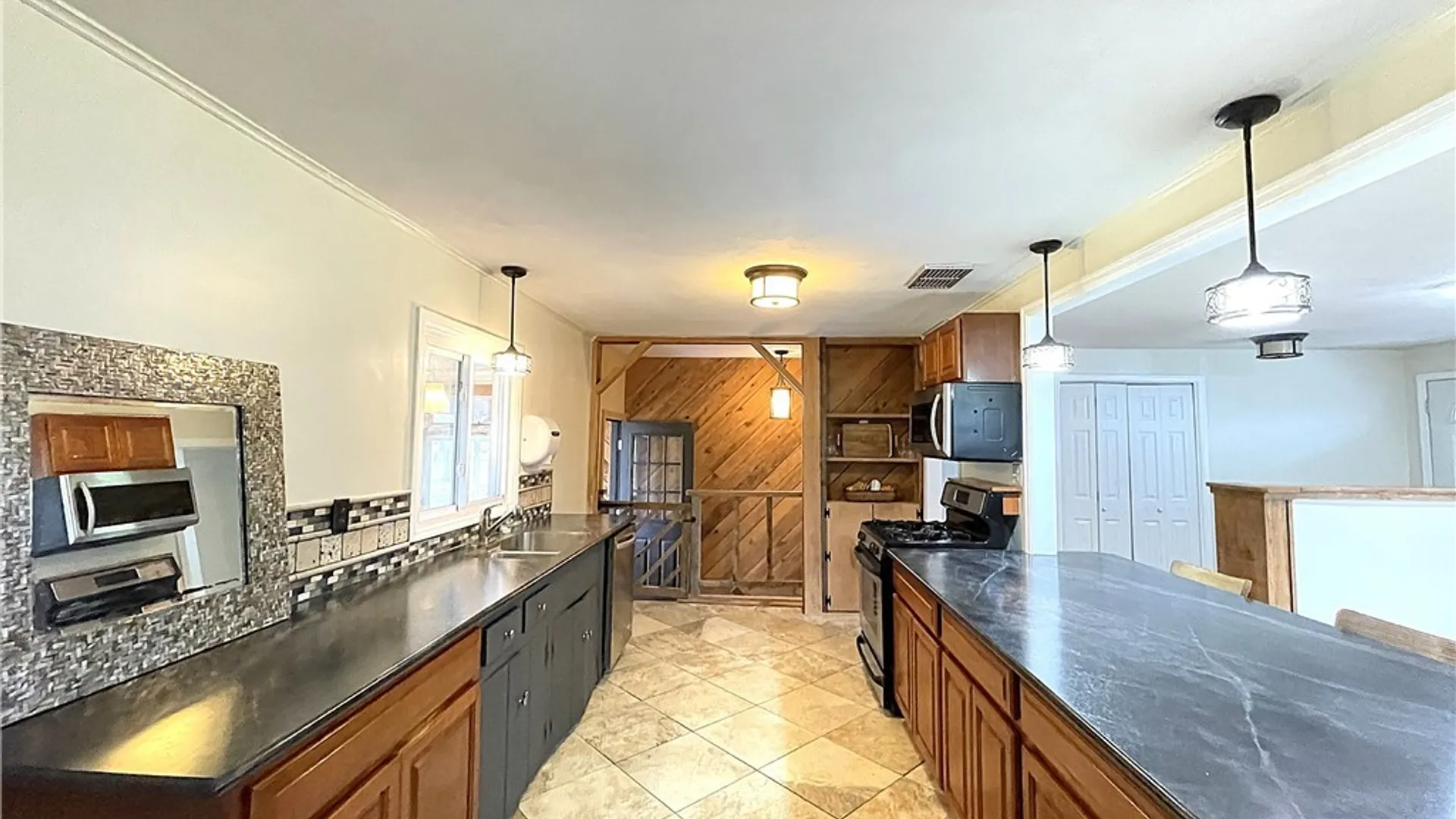 Property at 4576 Whetstone Road, Manlius, NY 13104 8