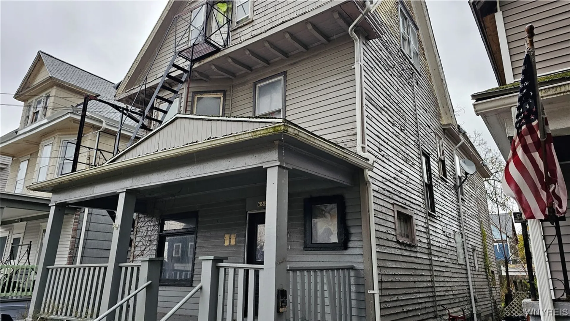 Property at 663 Hopkins Street, Buffalo, NY 14220 2