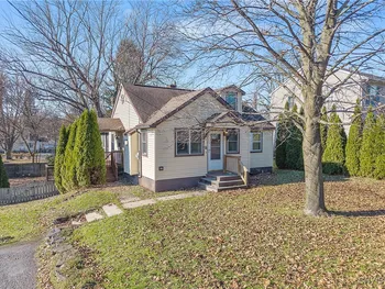 Property at 121 Gillespie Avenue, Camillus, NY 13219