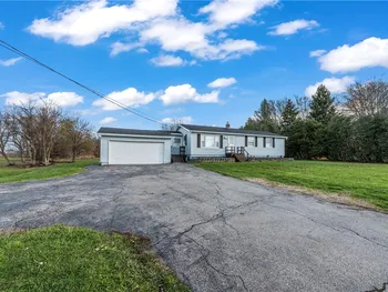 Property at 2352 Sweden Walker Road, Clarkson, NY 14420