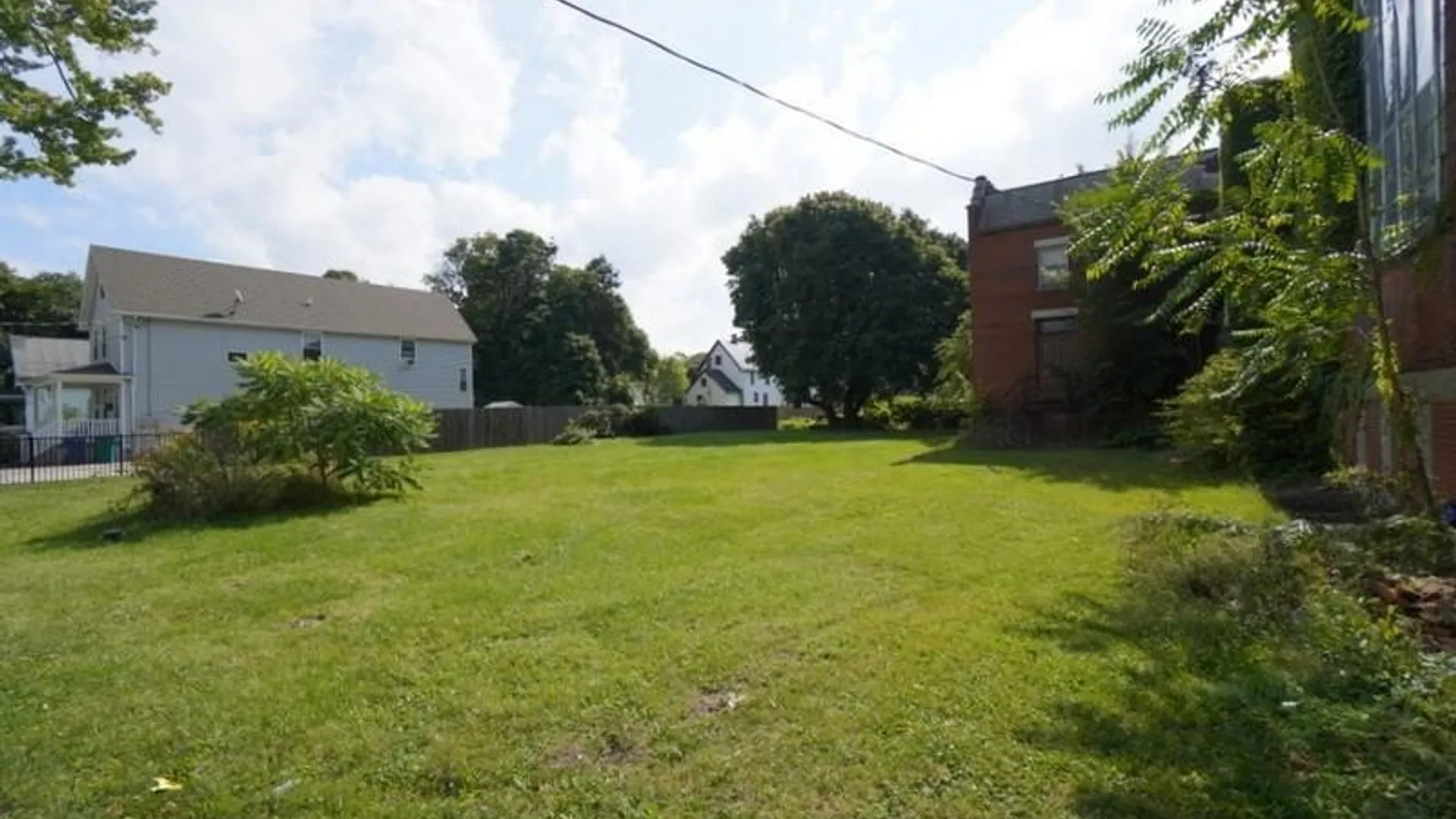 Property at 1013 Ellicott Street, Buffalo, NY 14209 15