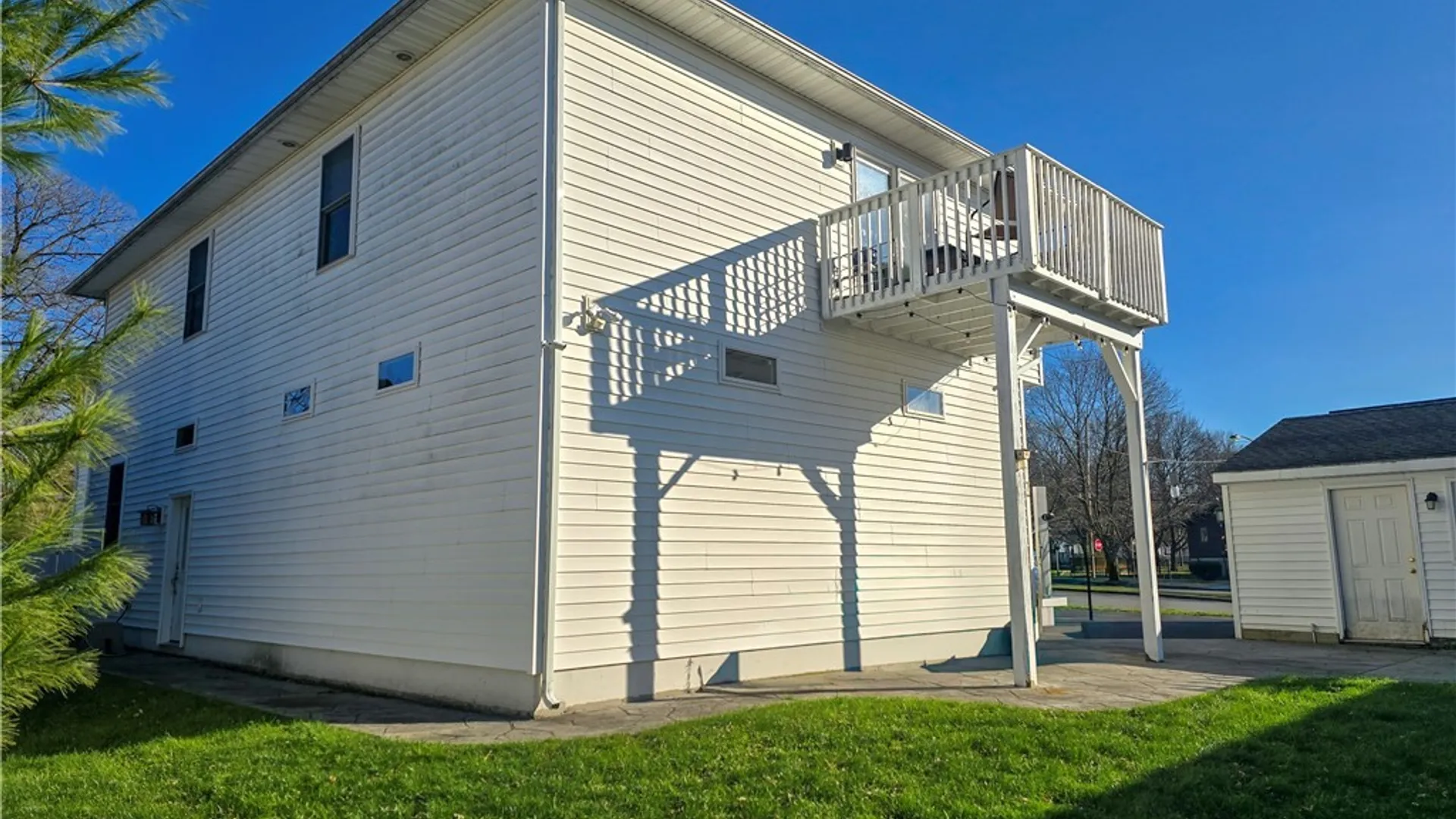 Property at 337 Peterboro Street, Lenox, NY 13032 44