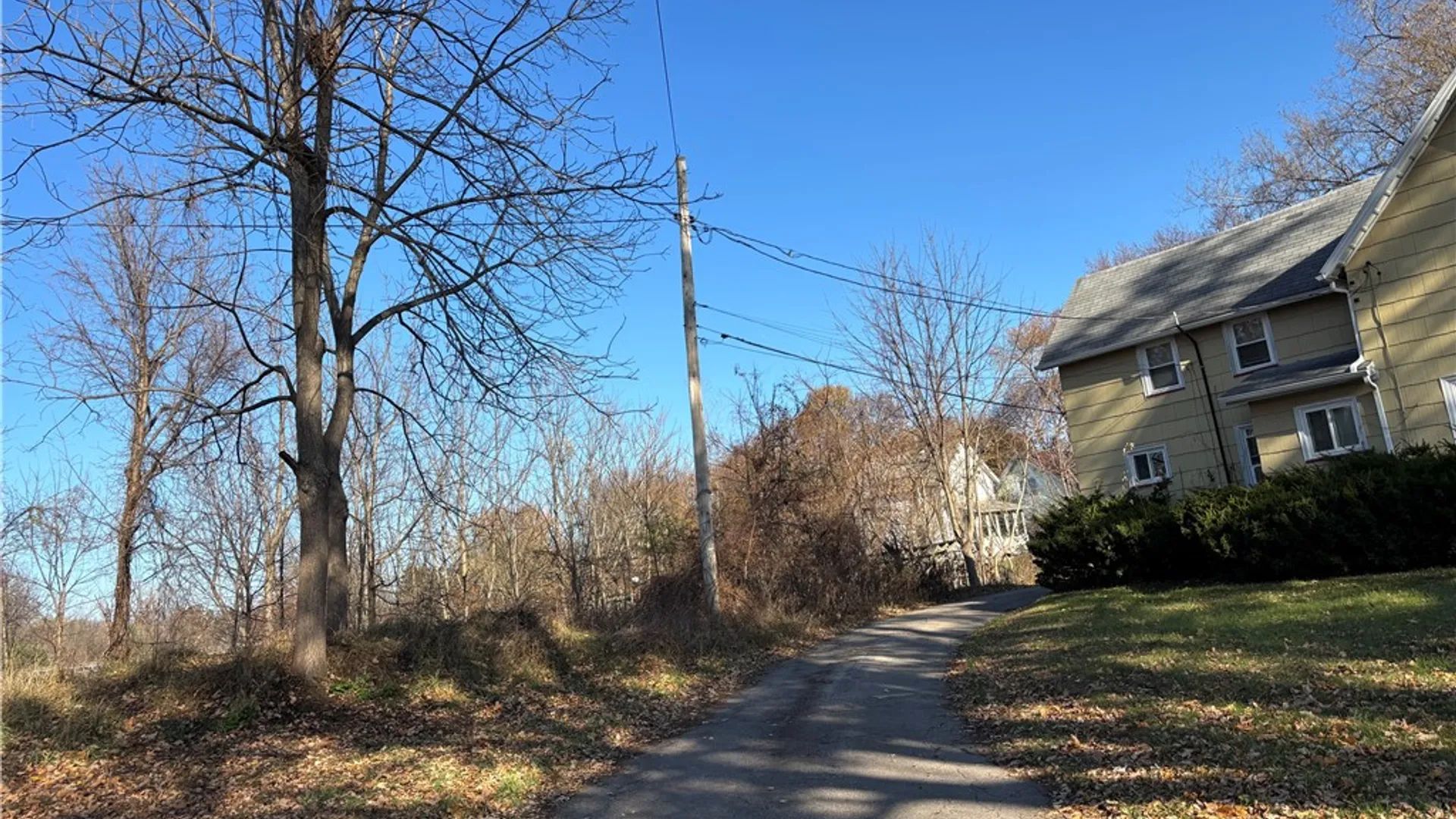 Property at 1339 Stanton Lane, Irondequoit, NY 14617 12