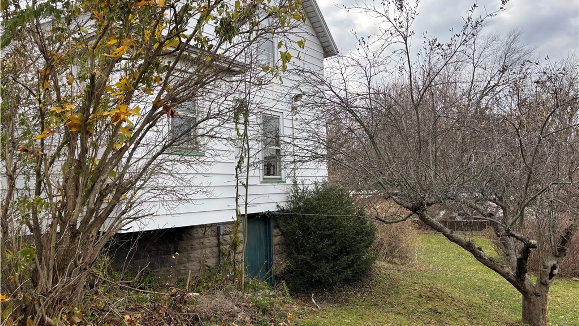 Property at 1339 Stanton Lane, Irondequoit, NY 14617 16