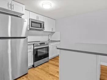 Property at 807 elsmere pl, bronx, NY 10460