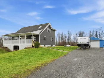 Property at 16530 Woodchuck, Kendall, NY 14476