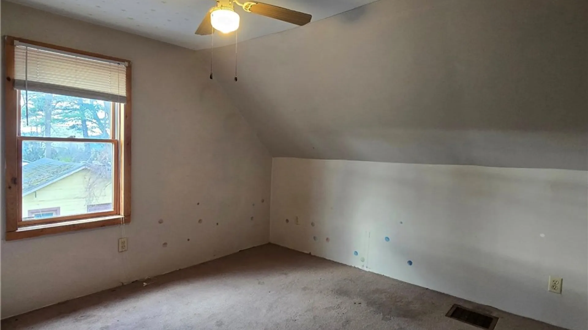 Property at 118 Hope Street, Elmira, NY 14903 8