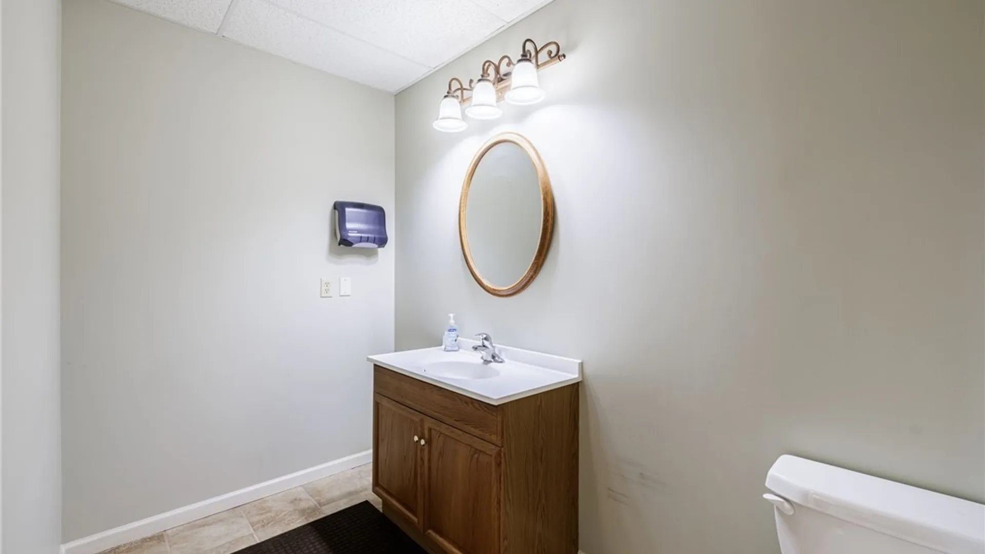 Property at 59 Monroe Avenue, Pittsford, NY 14534 23