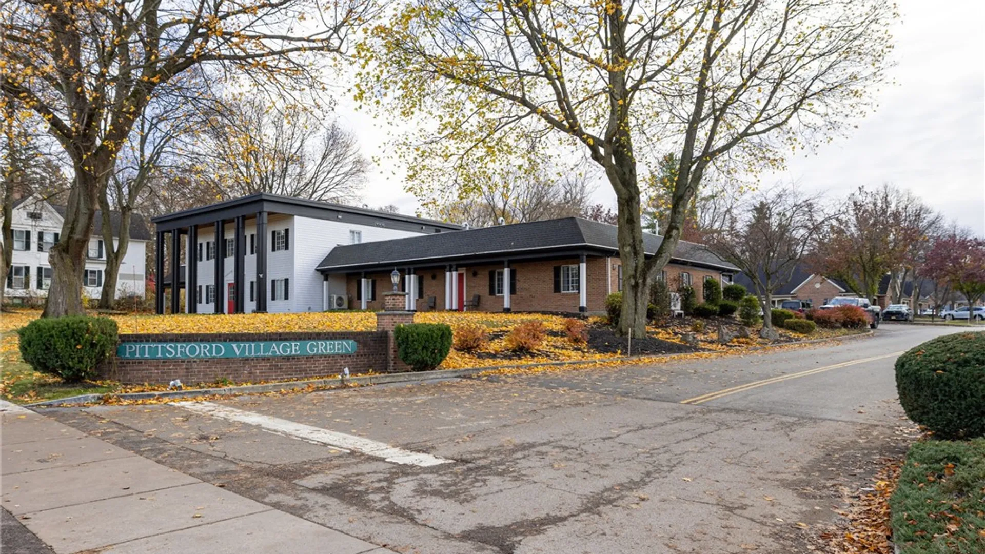 Property at 59 Monroe Avenue, Pittsford, NY 14534 4