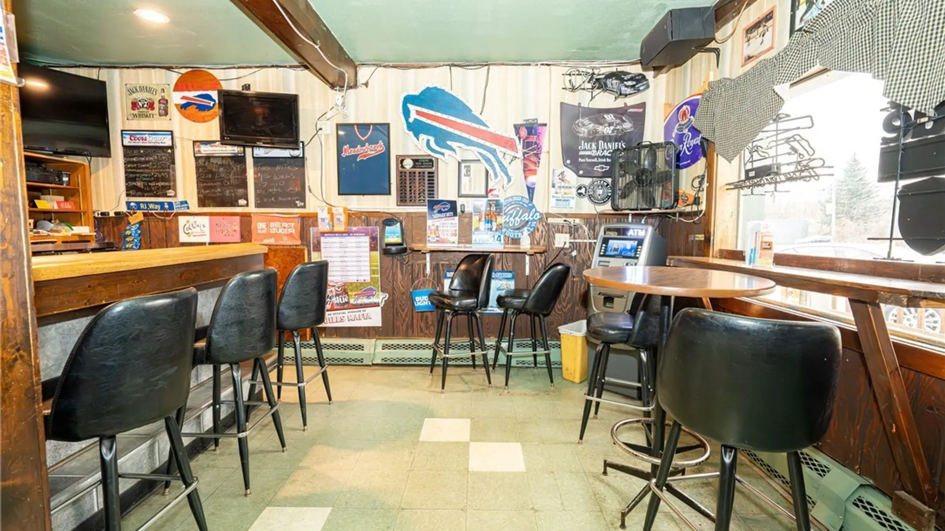 Property at 6848 Erie Road, Evans, NY 14047 5