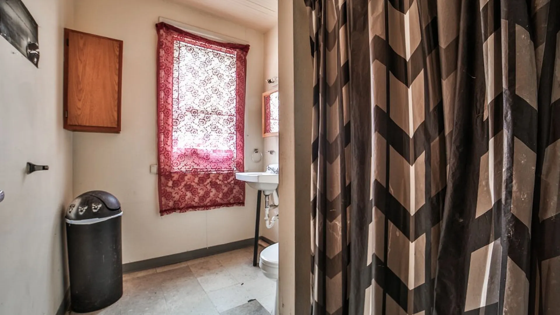 Property at 547 Tonawanda Street, Buffalo, NY 14207 32