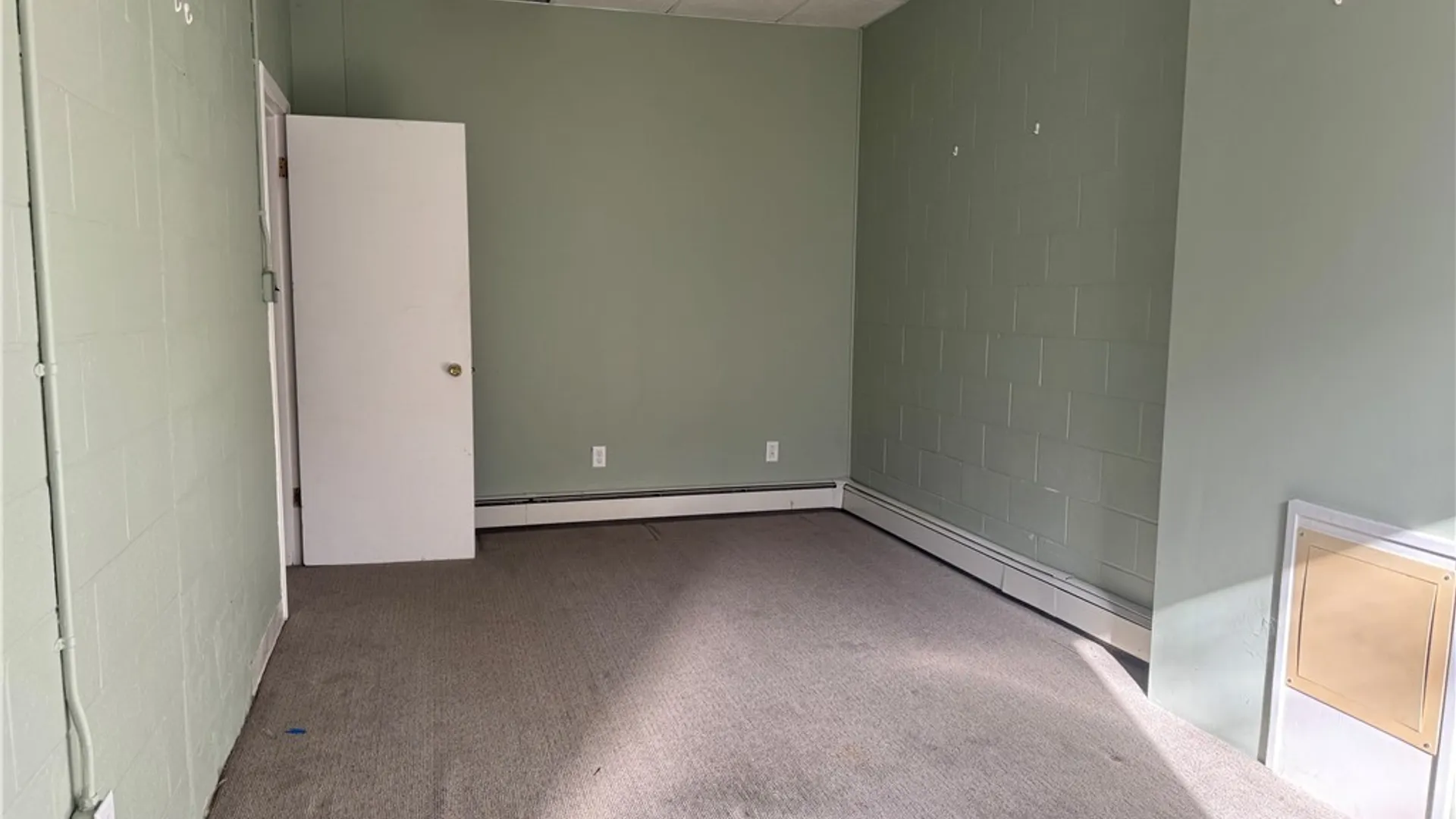 Property at 6911 Erie Road, Evans, NY 14047 4