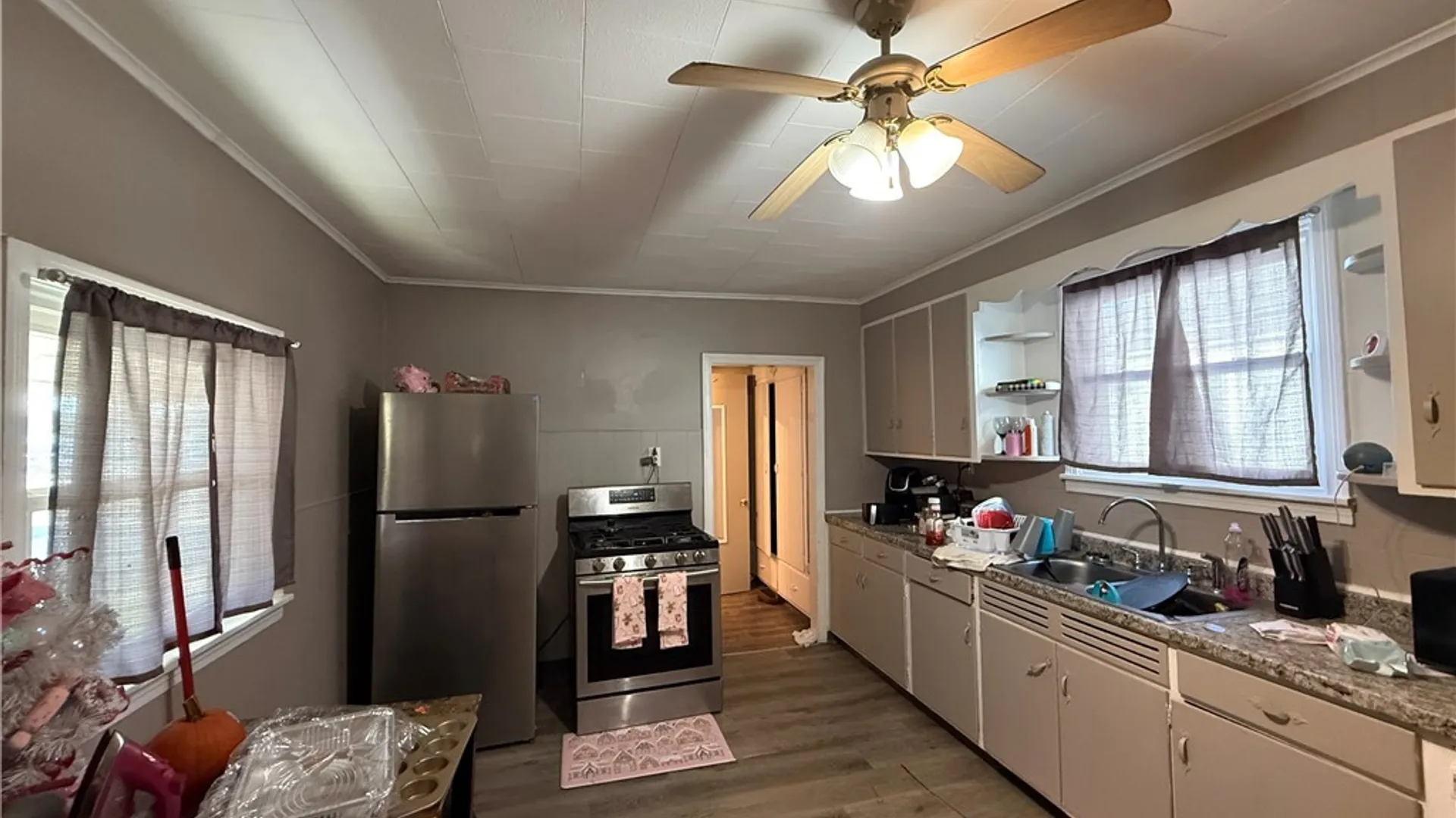 Property at 190 Halstead Avenue, Cheektowaga, NY 14212 5