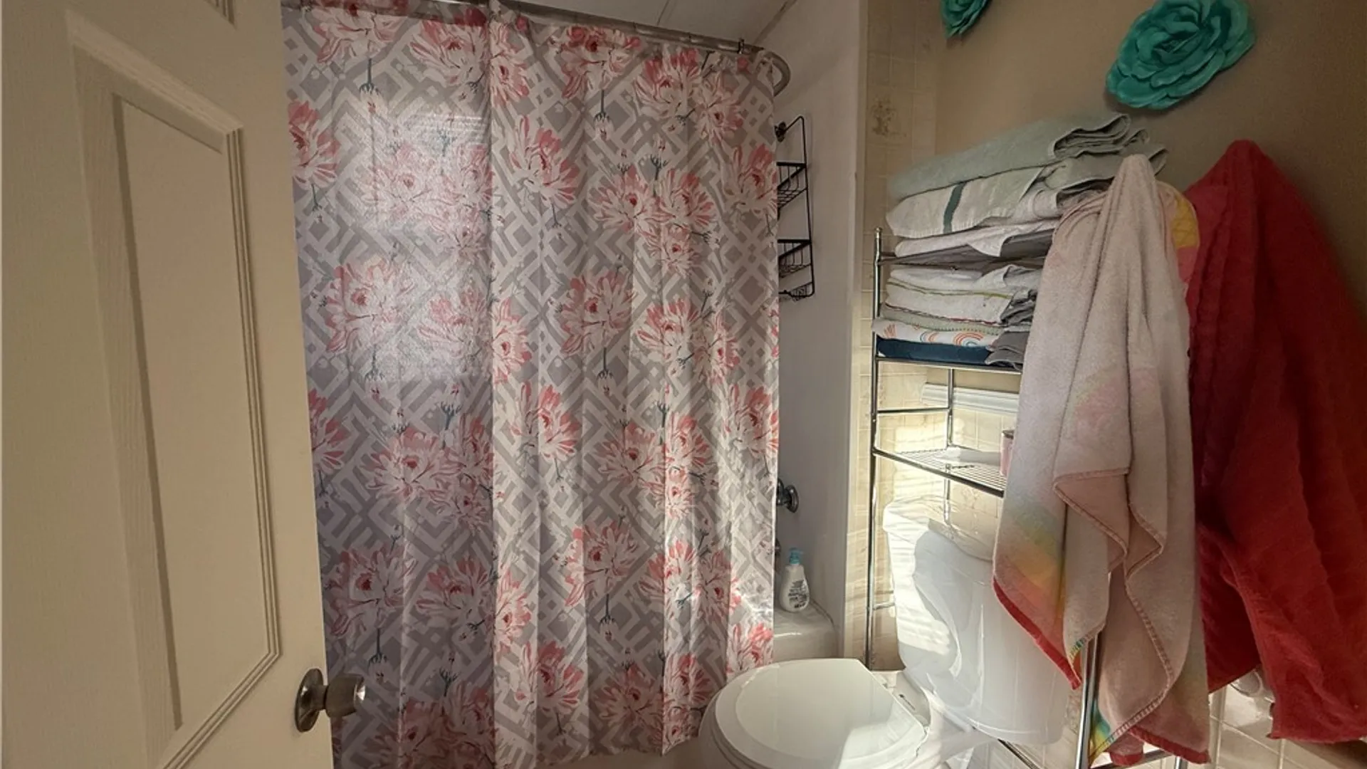 Property at 194 Halstead Avenue, Cheektowaga, NY 14212 9